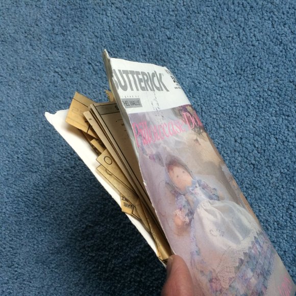 Sewing Patterns - Pillowcase Dolls - Fabric Dolls Crafts - Picture 6 of 11